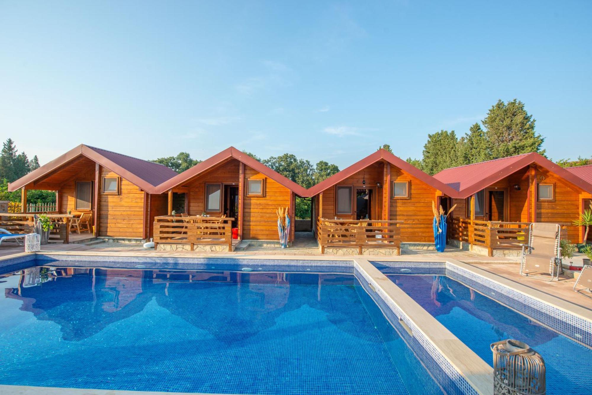 Apartments And Bungalow Casa Palma อุลซิน ภายนอก รูปภาพ