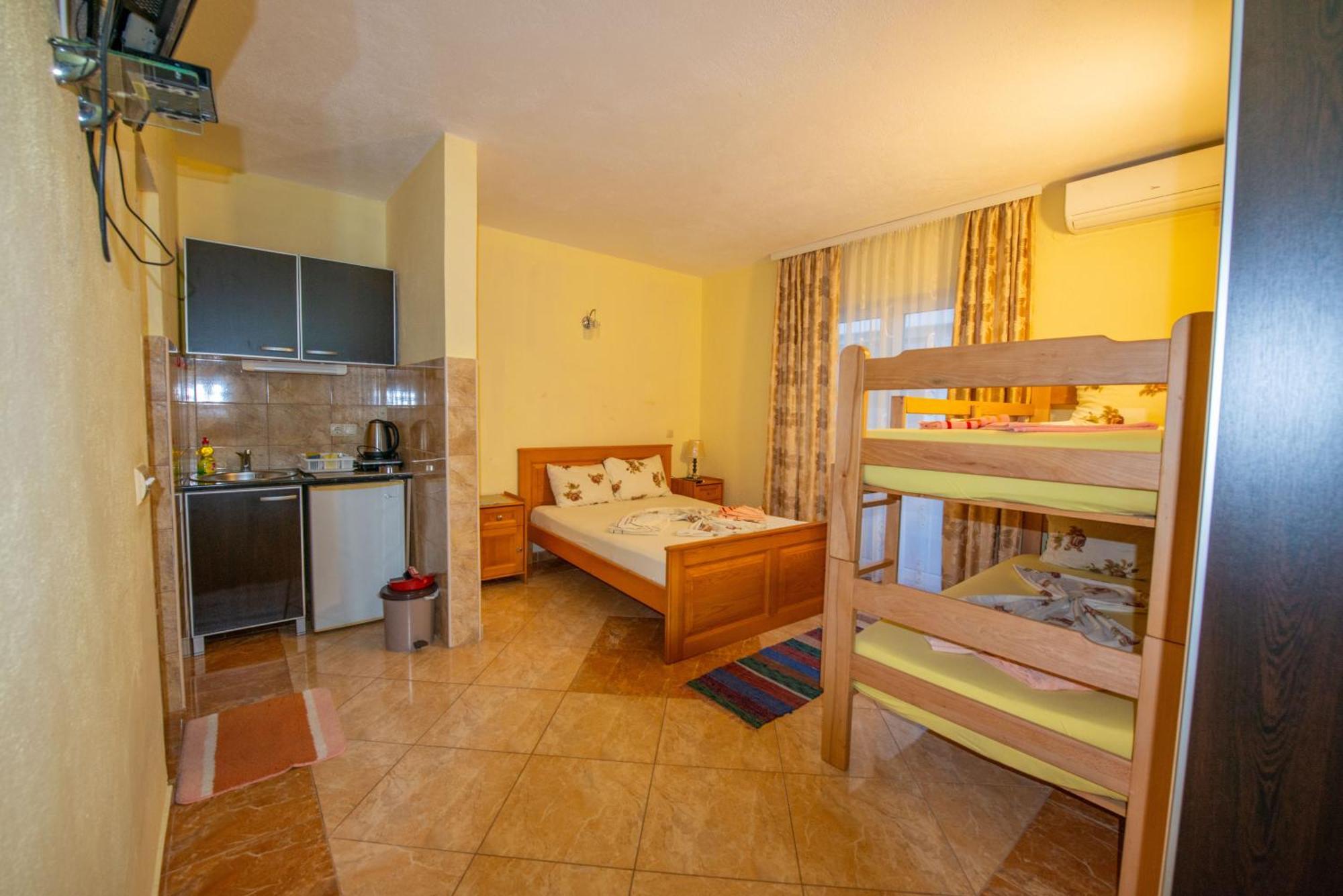 Apartments And Bungalow Casa Palma อุลซิน ภายนอก รูปภาพ