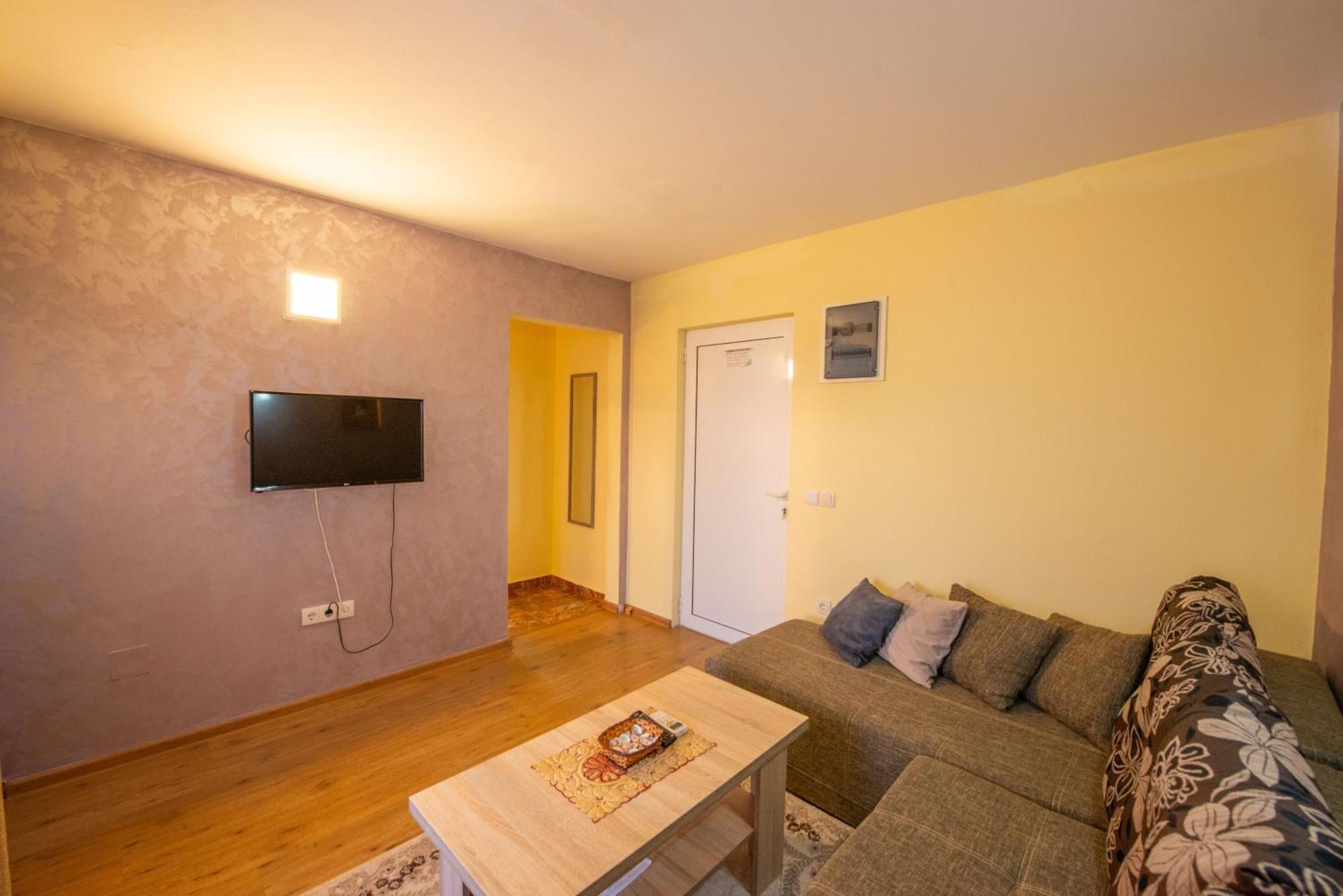 Apartments And Bungalow Casa Palma อุลซิน ภายนอก รูปภาพ