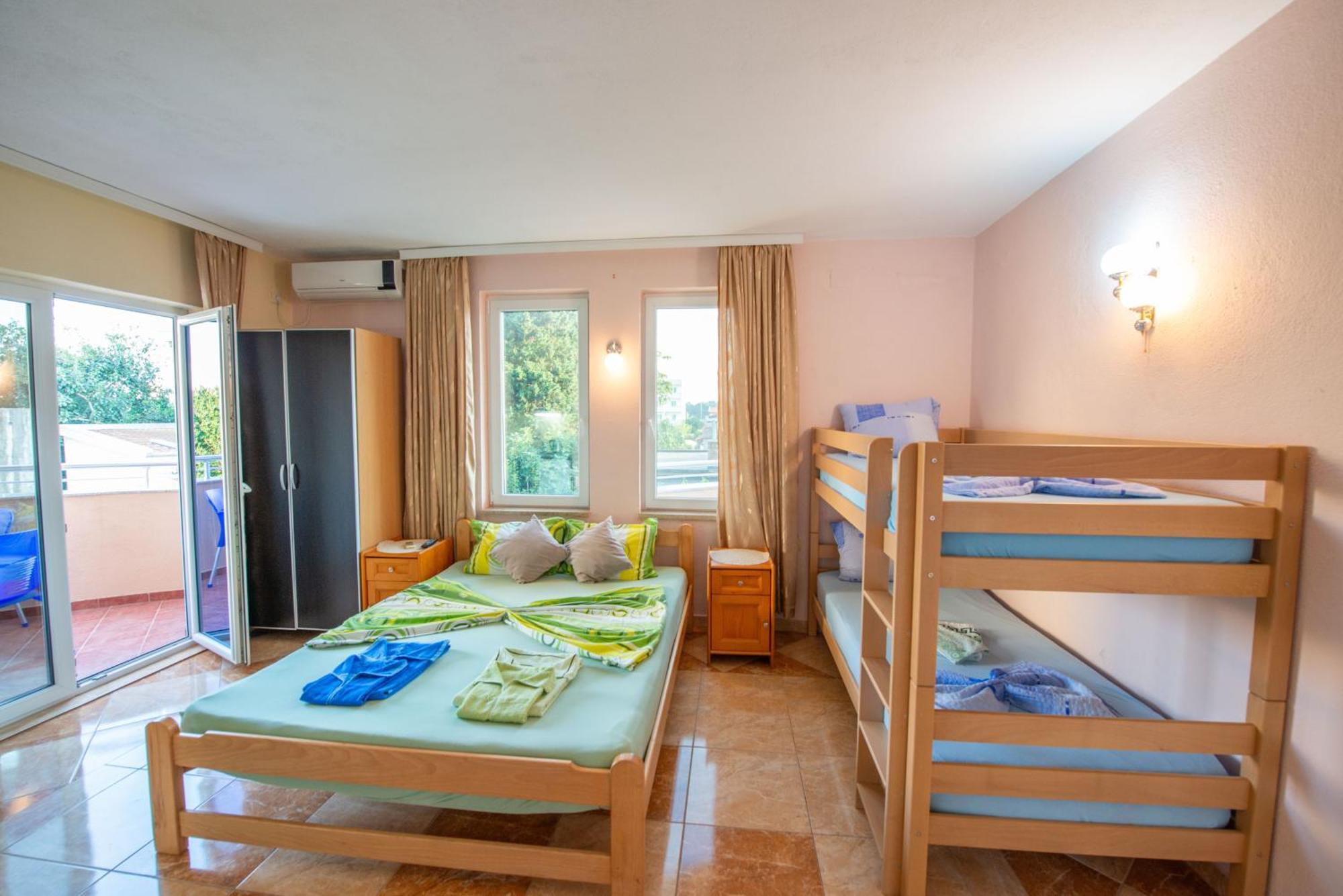 Apartments And Bungalow Casa Palma อุลซิน ห้อง รูปภาพ